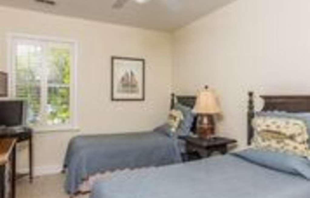 Sea Gate Inn St. Simons Island Quarto foto
